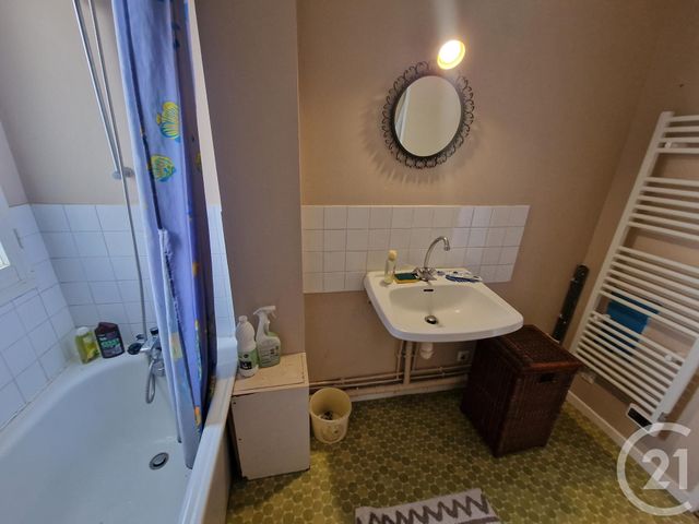 maison à louer - 3 pièces - 75.97 m2 - COULEUVRE - 03 - AUVERGNE - Century 21 Confluences