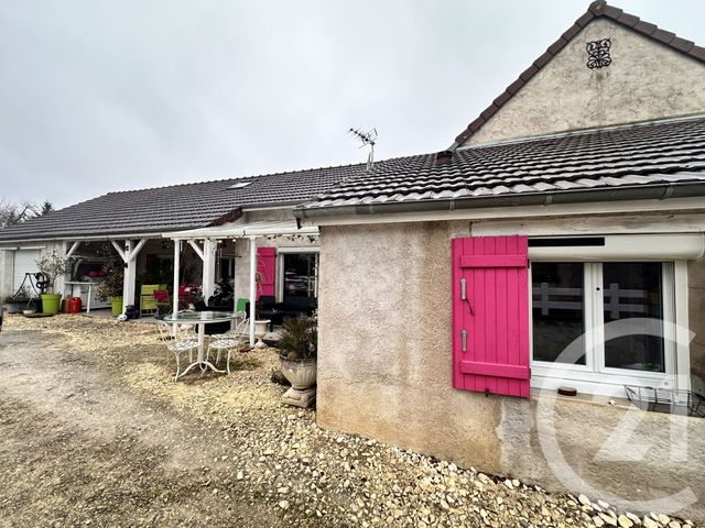 maison à vendre - 6 pièces - 138.23 m2 - MENETOU COUTURE - 18 - CENTRE - Century 21 Confluences