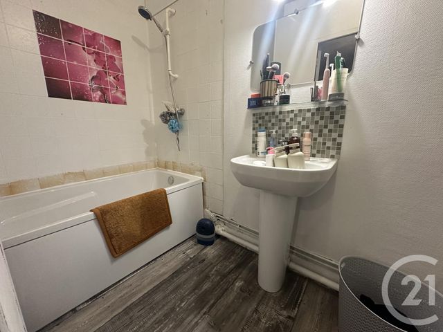 Appartement F3 à louer - 3 pièces - 61.2 m2 - FOURCHAMBAULT - 58 - BOURGOGNE - Century 21 Confluences