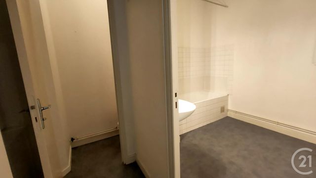 Appartement à louer - 3 pièces - 66.0 m2 - GUERIGNY - 58 - BOURGOGNE - Century 21 Confluences