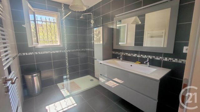 maison à louer - 4 pièces - 99.59 m2 - VARENNES VAUZELLES - 58 - BOURGOGNE - Century 21 Confluences