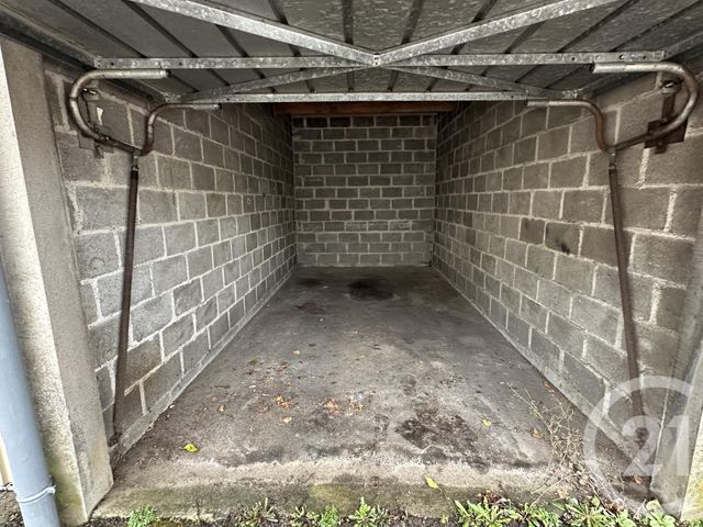 parking à louer - 12.0 m2 - NEVERS - 58 - BOURGOGNE - Century 21 Confluences