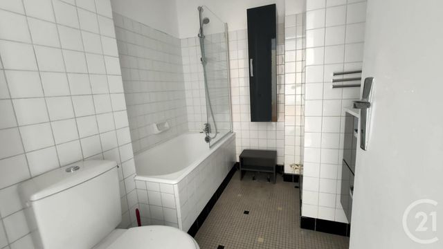 Appartement F1 à louer - 1 pièce - 34.1 m2 - NEVERS - 58 - BOURGOGNE - Century 21 Confluences