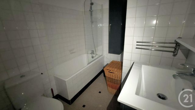 Appartement F1 à louer - 1 pièce - 34.1 m2 - NEVERS - 58 - BOURGOGNE - Century 21 Confluences