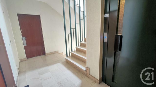 Appartement F1 à louer - 1 pièce - 34.1 m2 - NEVERS - 58 - BOURGOGNE - Century 21 Confluences