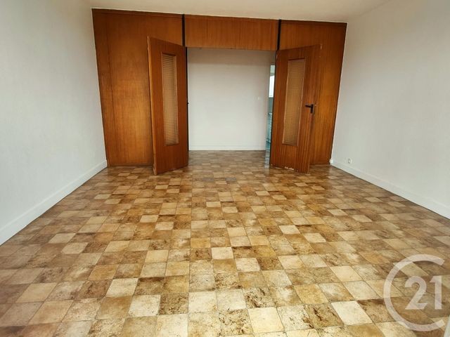 Appartement F3 à louer - 3 pièces - 65.43 m2 - NEVERS - 58 - BOURGOGNE - Century 21 Confluences