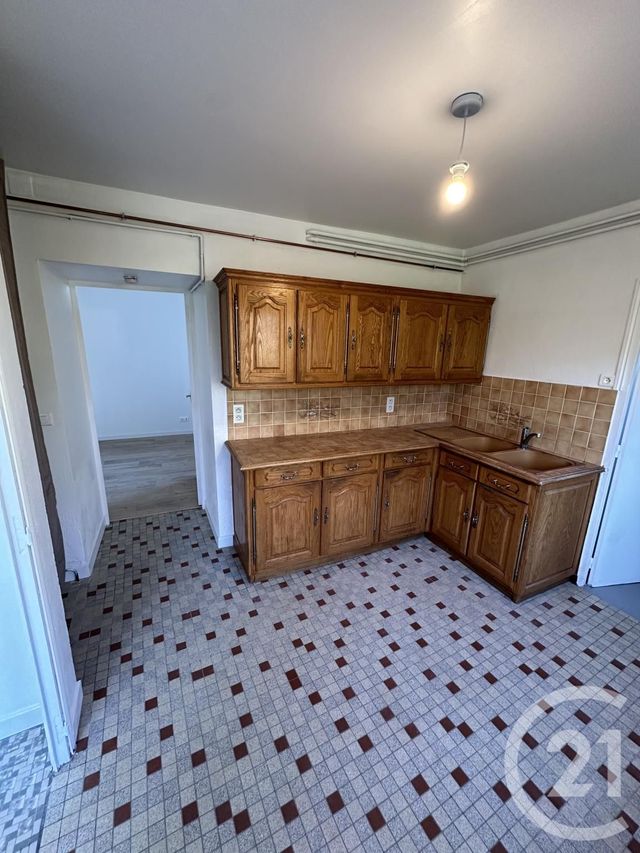 Appartement à louer - 3 pièces - 57.0 m2 - ST ELOI - 58 - BOURGOGNE - Century 21 Confluences