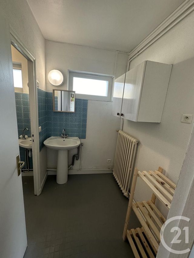 Appartement à louer - 3 pièces - 57.0 m2 - ST ELOI - 58 - BOURGOGNE - Century 21 Confluences