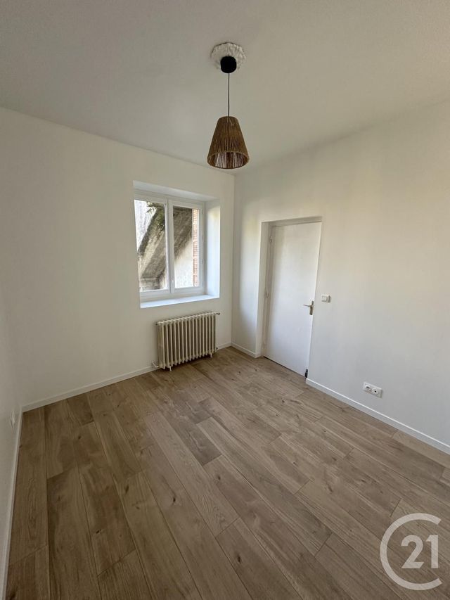 Appartement à louer - 3 pièces - 57.0 m2 - ST ELOI - 58 - BOURGOGNE - Century 21 Confluences