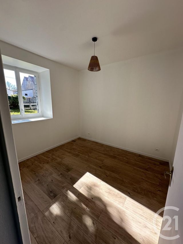 Appartement à louer - 3 pièces - 57.0 m2 - ST ELOI - 58 - BOURGOGNE - Century 21 Confluences