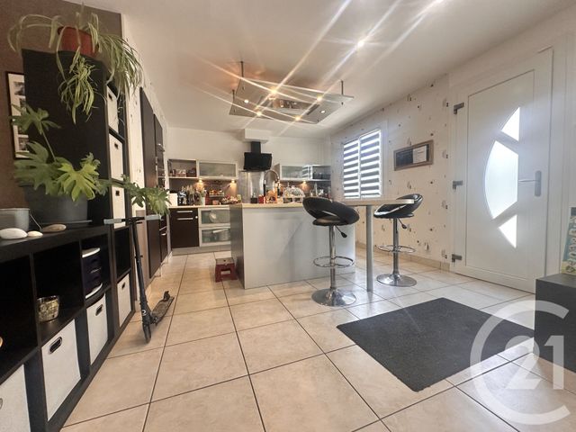 maison à vendre - 5 pièces - 96.0 m2 - COURS LES BARRES - 18 - CENTRE - Century 21 Confluences