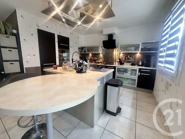 maison à vendre - 5 pièces - 96.0 m2 - COURS LES BARRES - 18 - CENTRE - Century 21 Confluences
