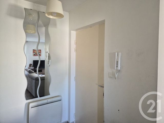 Appartement F3 à vendre - 3 pièces - 65.08 m2 - COULANGES LES NEVERS - 58 - BOURGOGNE - Century 21 Confluences