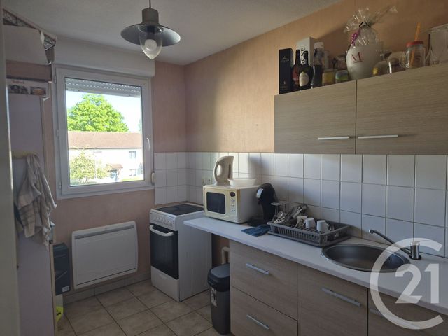Appartement F3 à vendre - 3 pièces - 65.08 m2 - COULANGES LES NEVERS - 58 - BOURGOGNE - Century 21 Confluences