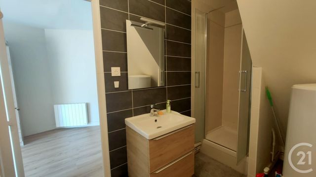 Appartement F1 à louer - 1 pièce - 28.98 m2 - NEVERS - 58 - BOURGOGNE - Century 21 Confluences