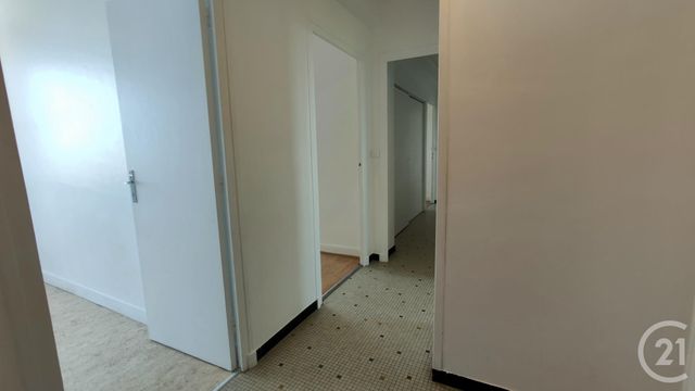 Appartement F4 à louer - 4 pièces - 73.44 m2 - DECIZE - 58 - BOURGOGNE - Century 21 Confluences