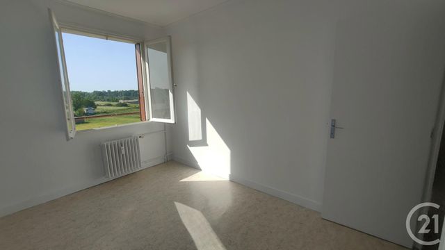 Appartement F4 à louer - 4 pièces - 73.44 m2 - DECIZE - 58 - BOURGOGNE - Century 21 Confluences