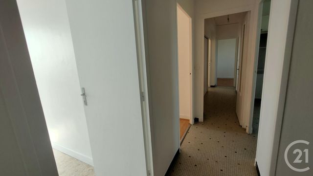 Appartement F4 à louer - 4 pièces - 73.44 m2 - DECIZE - 58 - BOURGOGNE - Century 21 Confluences