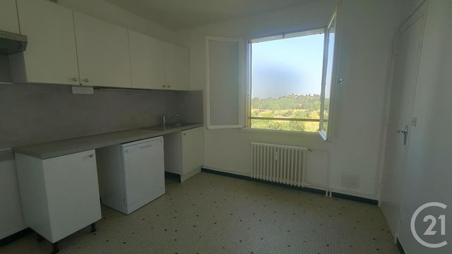 Appartement F4 à louer - 4 pièces - 73.44 m2 - DECIZE - 58 - BOURGOGNE - Century 21 Confluences