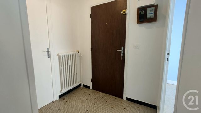 Appartement F4 à louer - 4 pièces - 73.44 m2 - DECIZE - 58 - BOURGOGNE - Century 21 Confluences