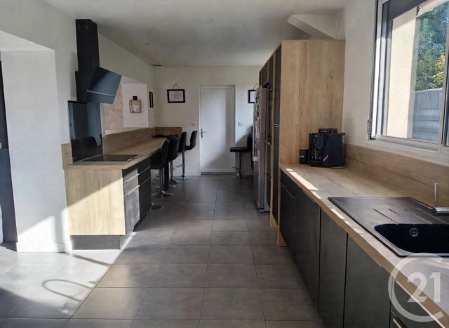 maison à vendre - 6 pièces - 203.82 m2 - BEFFES - 18 - CENTRE - Century 21 Confluences
