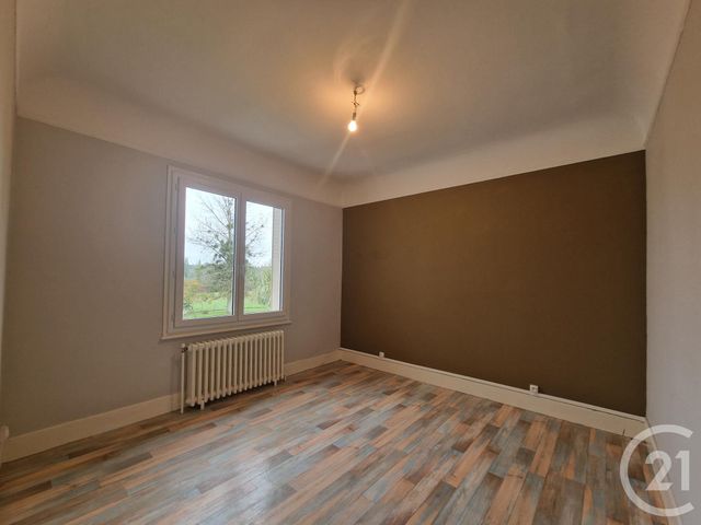 maison à louer - 3 pièces - 48.57 m2 - ST PIERRE LE MOUTIER - 58 - BOURGOGNE - Century 21 Confluences
