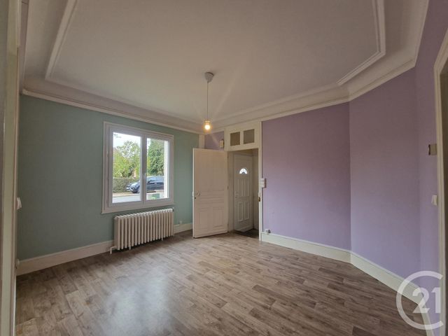 maison à louer - 3 pièces - 48.57 m2 - ST PIERRE LE MOUTIER - 58 - BOURGOGNE - Century 21 Confluences
