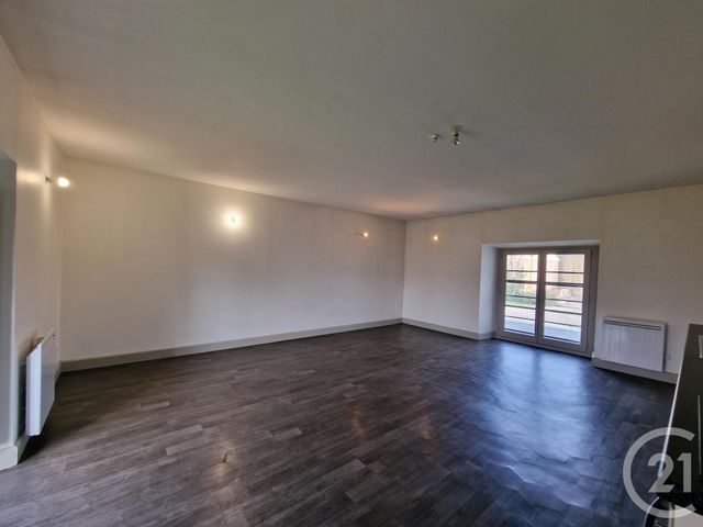 Appartement Duplex à louer - 3 pièces - 64.78 m2 - GUERIGNY - 58 - BOURGOGNE - Century 21 Confluences