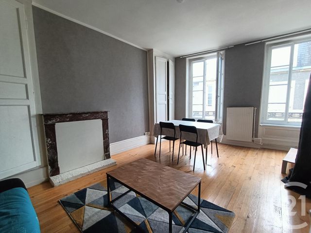 Appartement F1 à louer - 1 pièce - 29.59 m2 - NEVERS - 58 - BOURGOGNE - Century 21 Confluences