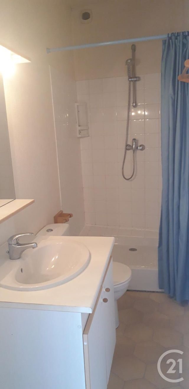 Appartement F1 à louer - 1 pièce - 29.59 m2 - NEVERS - 58 - BOURGOGNE - Century 21 Confluences