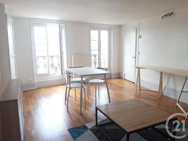 Appartement F1 à louer - 1 pièce - 30.67 m2 - NEVERS - 58 - BOURGOGNE - Century 21 Confluences