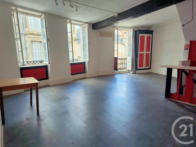 commerce à louer - 65.0 m2 - 58 - BOURGOGNE - Century 21 Confluences