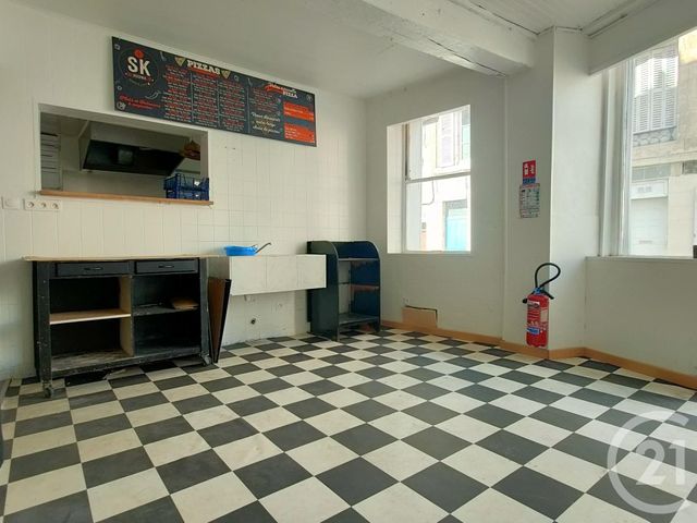 commerce à louer - 65.0 m2 - 58 - BOURGOGNE - Century 21 Confluences