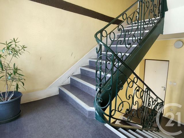Appartement à louer - 3 pièces - 60.23 m2 - NEVERS - 58 - BOURGOGNE - Century 21 Confluences