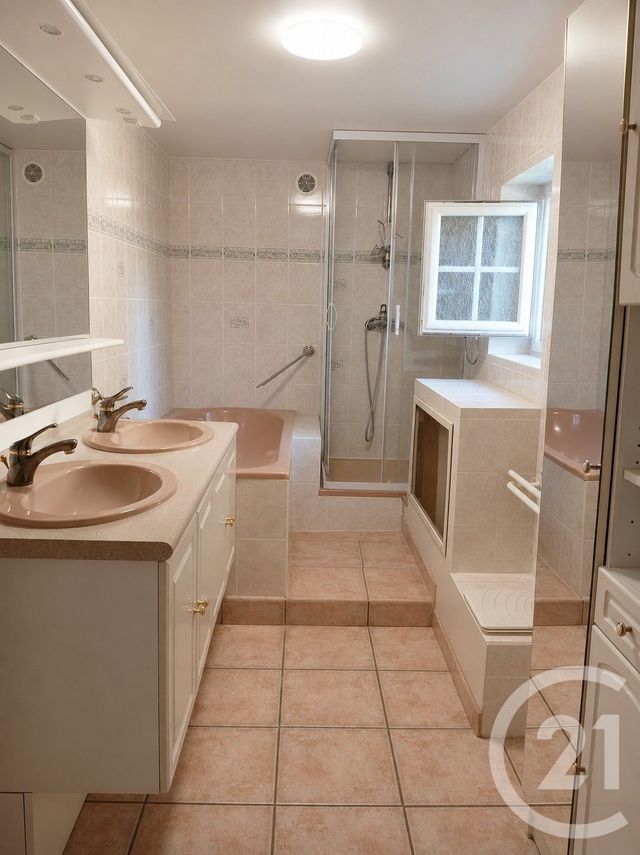 maison à vendre - 9 pièces - 233.39 m2 - TORTERON - 18 - CENTRE - Century 21 Confluences