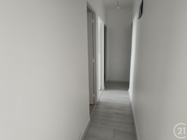 Appartement à louer - 3 pièces - 63.68 m2 - DECIZE - 58 - BOURGOGNE - Century 21 Confluences