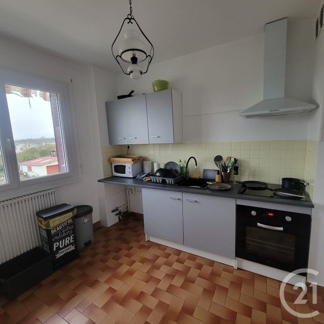 Appartement à louer - 3 pièces - 63.68 m2 - DECIZE - 58 - BOURGOGNE - Century 21 Confluences
