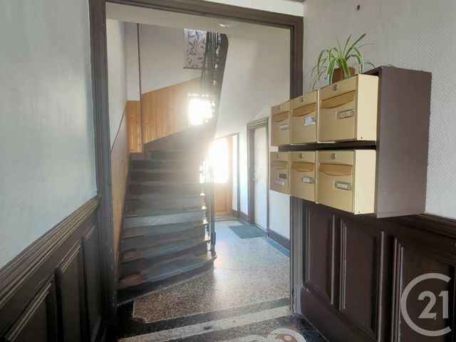 Appartement F2 à louer - 2 pièces - 29.41 m2 - POUGUES LES EAUX - 58 - BOURGOGNE - Century 21 Confluences
