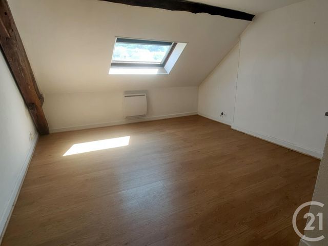 Appartement F2 à louer POUGUES LES EAUX