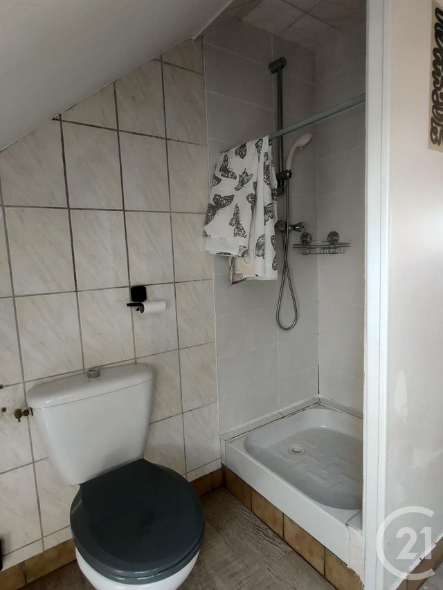 Appartement F2 à louer - 2 pièces - 29.41 m2 - POUGUES LES EAUX - 58 - BOURGOGNE - Century 21 Confluences