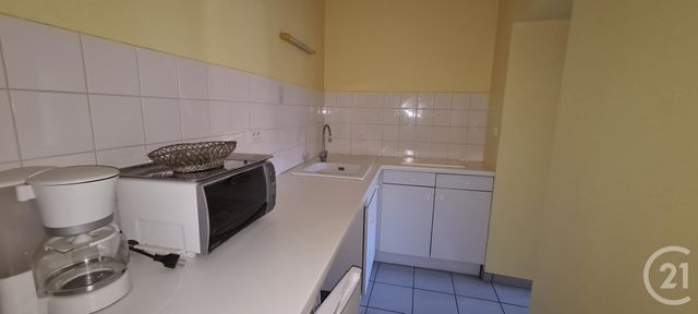 Appartement F2 à louer - 2 pièces - 39.76 m2 - LURCY LEVIS - 03 - AUVERGNE - Century 21 Confluences