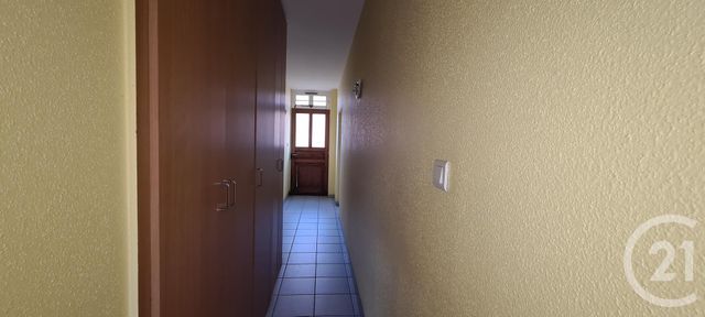 Appartement F2 à louer - 2 pièces - 39.76 m2 - LURCY LEVIS - 03 - AUVERGNE - Century 21 Confluences