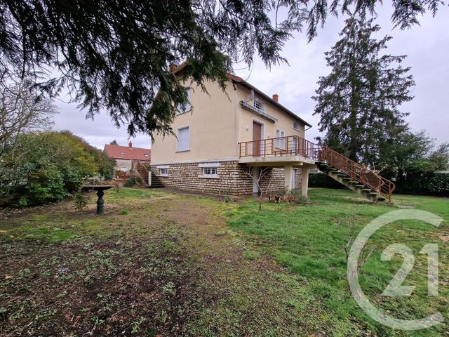 maison à louer - 6 pièces - 150.74 m2 - LE VEURDRE - 03 - AUVERGNE - Century 21 Confluences
