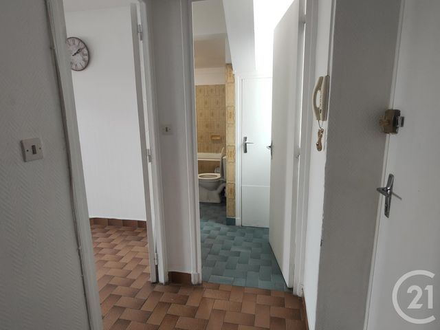 Appartement Studio à louer - 1 pièce - 44.69 m2 - NEVERS - 58 - BOURGOGNE - Century 21 Confluences