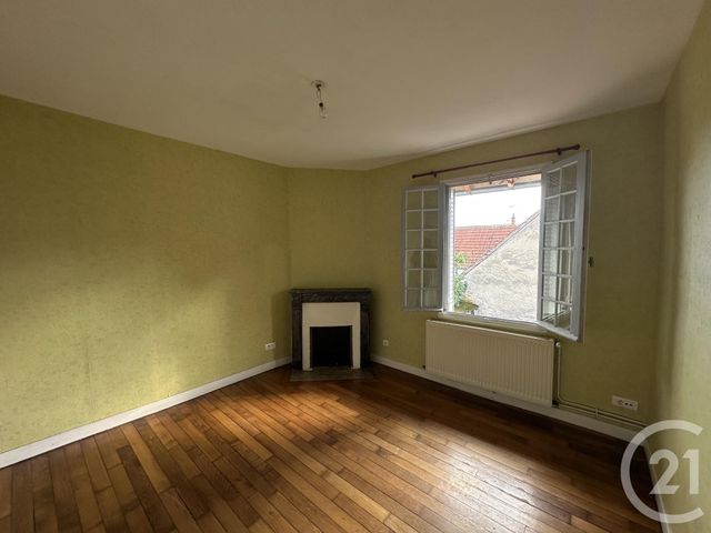 Appartement F2 à louer - 2 pièces - 41.45 m2 - ST PIERRE LE MOUTIER - 58 - BOURGOGNE - Century 21 Confluences