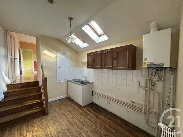 Appartement F2 à louer - 2 pièces - 41.45 m2 - ST PIERRE LE MOUTIER - 58 - BOURGOGNE - Century 21 Confluences