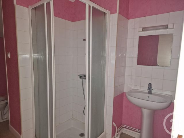 Appartement F2 à louer - 2 pièces - 41.45 m2 - ST PIERRE LE MOUTIER - 58 - BOURGOGNE - Century 21 Confluences