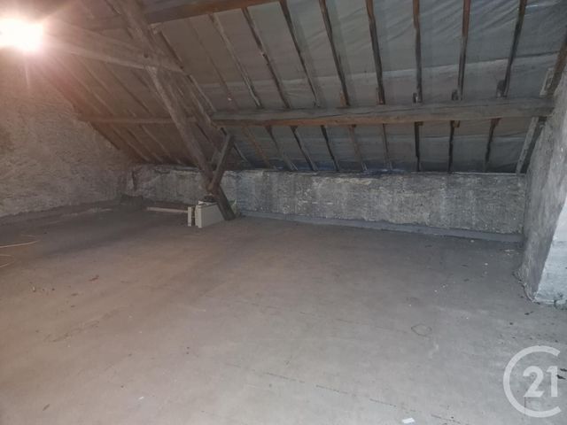 maison à louer - 4 pièces - 96.86 m2 - ST PARIZE LE CHATEL - 58 - BOURGOGNE - Century 21 Confluences