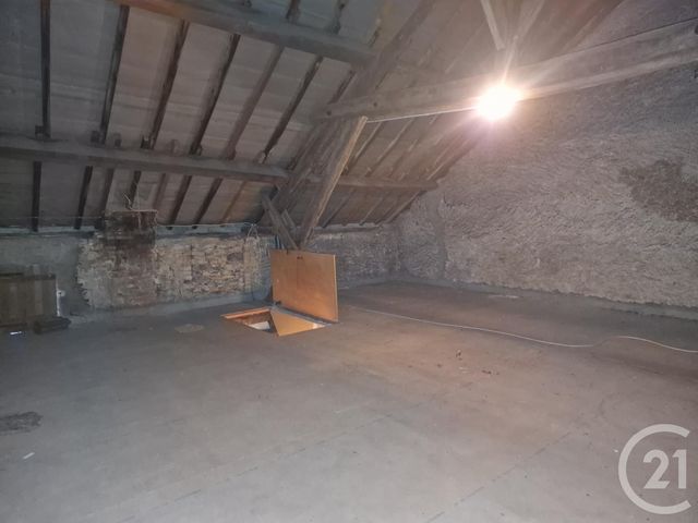 maison à louer - 4 pièces - 96.86 m2 - ST PARIZE LE CHATEL - 58 - BOURGOGNE - Century 21 Confluences