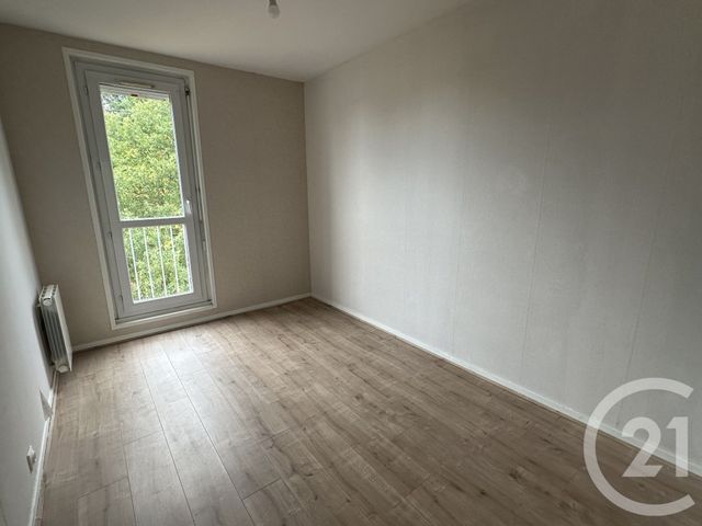 Appartement F3 à louer - 3 pièces - 73.27 m2 - CERCY LA TOUR - 58 - BOURGOGNE - Century 21 Confluences